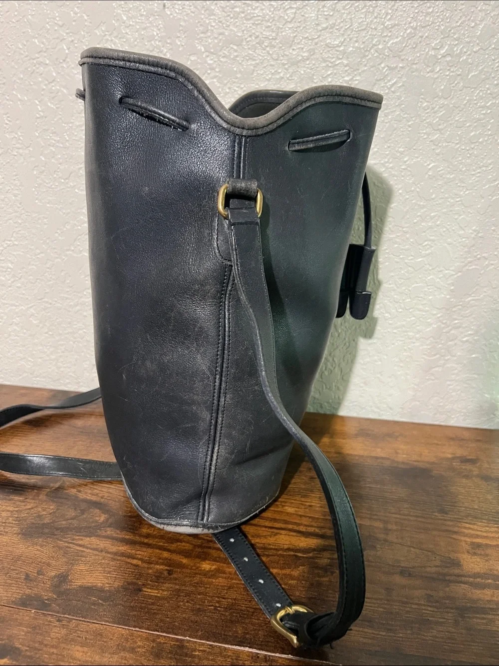 Very RARE Coach Black Leather Drawstring Hobo Bag